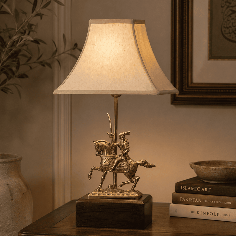 TABLE LAMPS